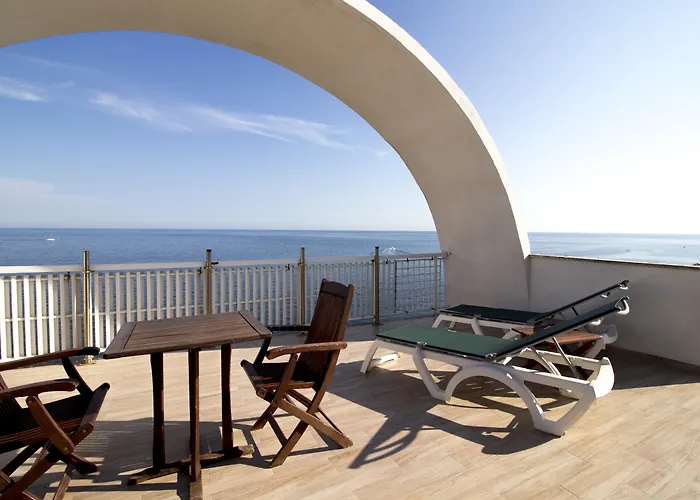 Hotels in Santa Marinella