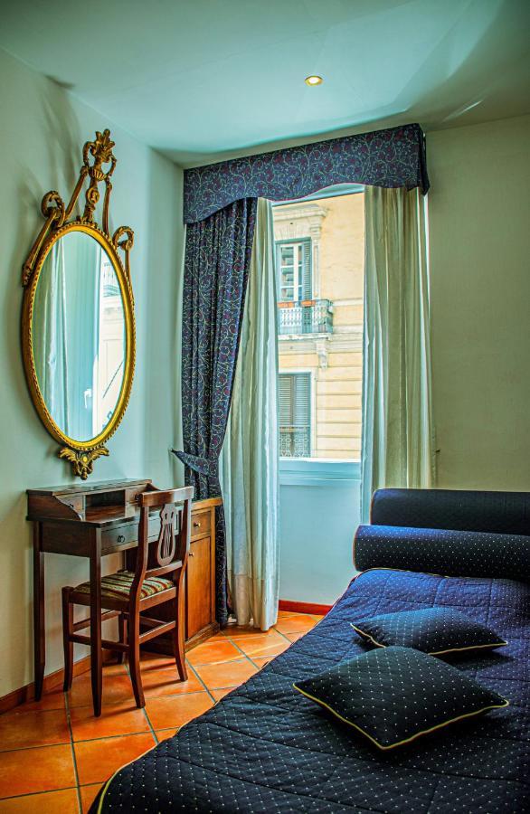 Triple Room,1640369991:JPEG