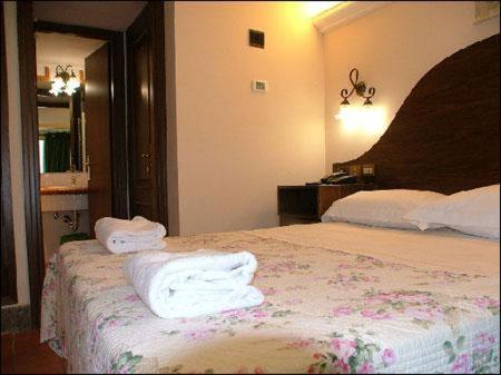 Double Room with Private Bathroom,1024048507:JPEG