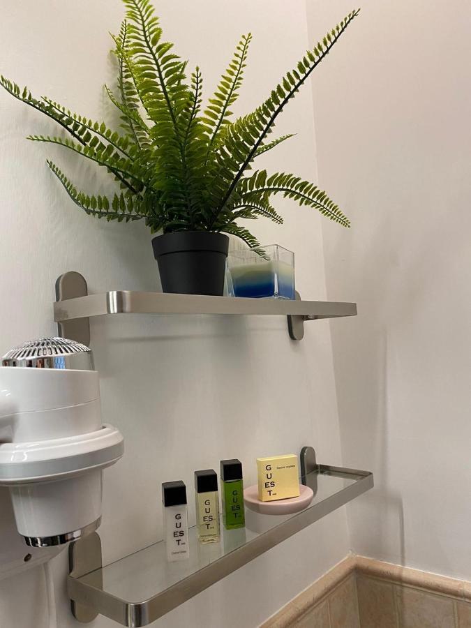 Triple Room Private Bathroom