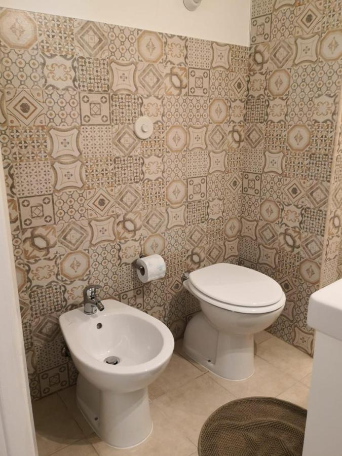 Double or Twin Room with Private Bathroom,1118407032:JPEG