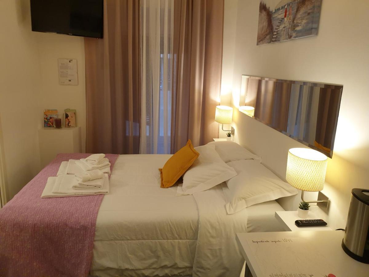 Deluxe Single Room,1197122779:JPEG
