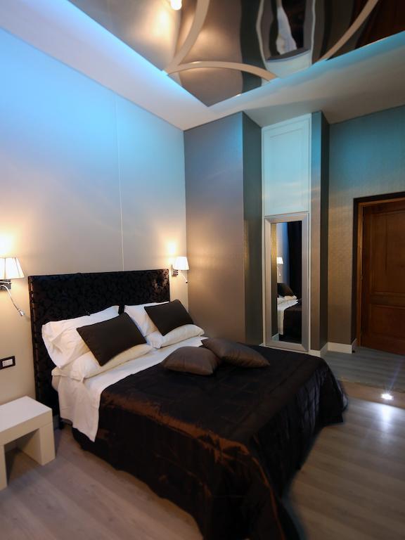 Budget Double Room,107008080:JPEG