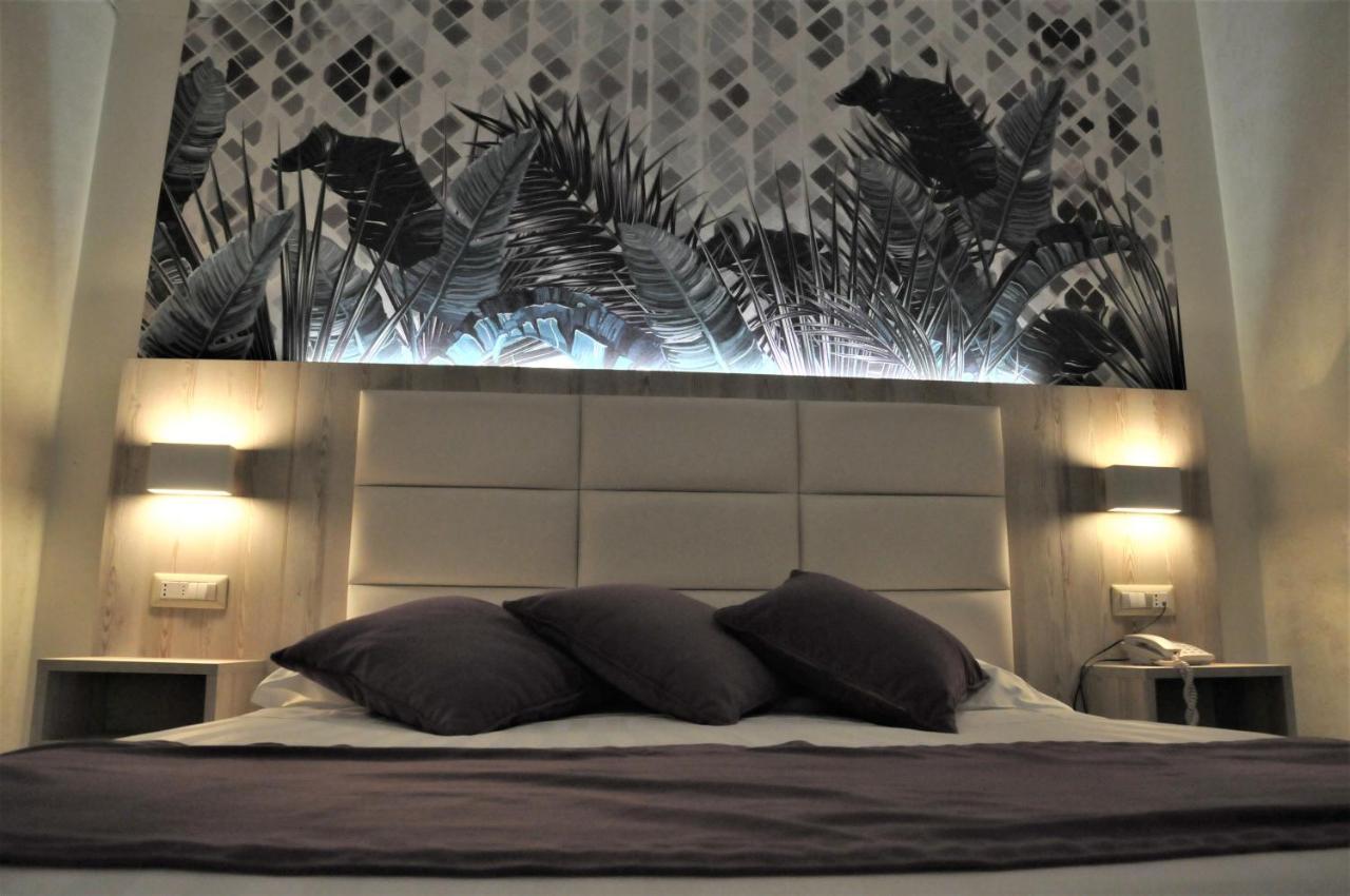 Double or Twin Room,1085340277:JPEG