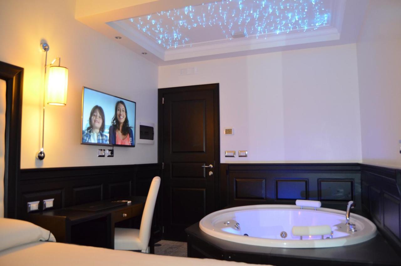 Junior Suite,322957060:JPEG
