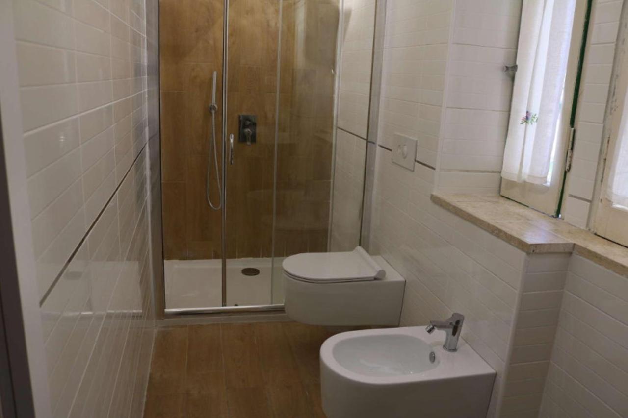 Basic Triple Room