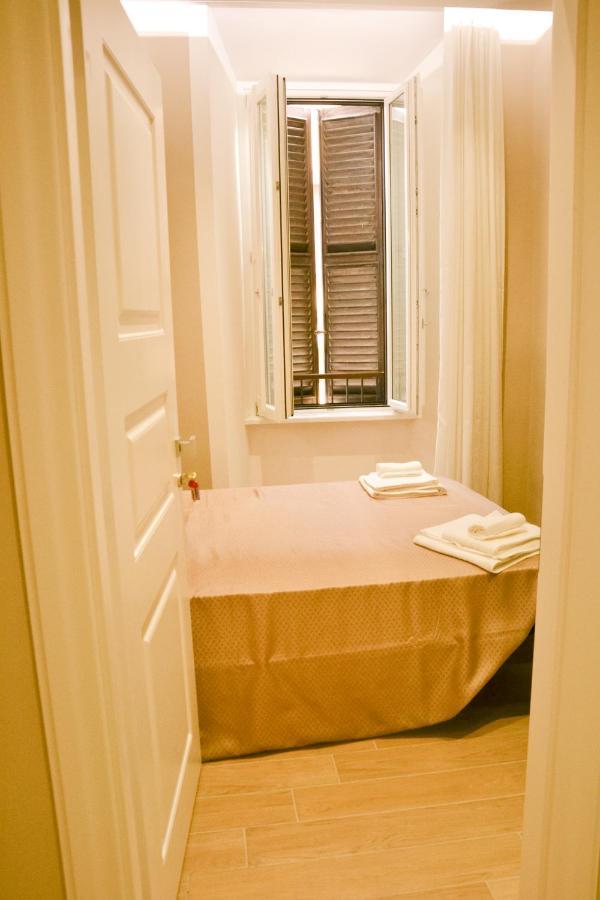Double Room Private External Bathroom,1139920816:JPEG