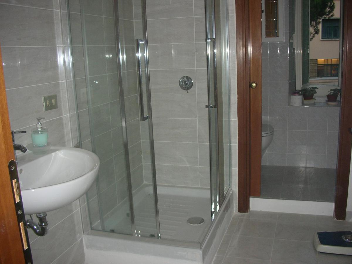 Double Room Private External Bathroom,1142069791:JPEG