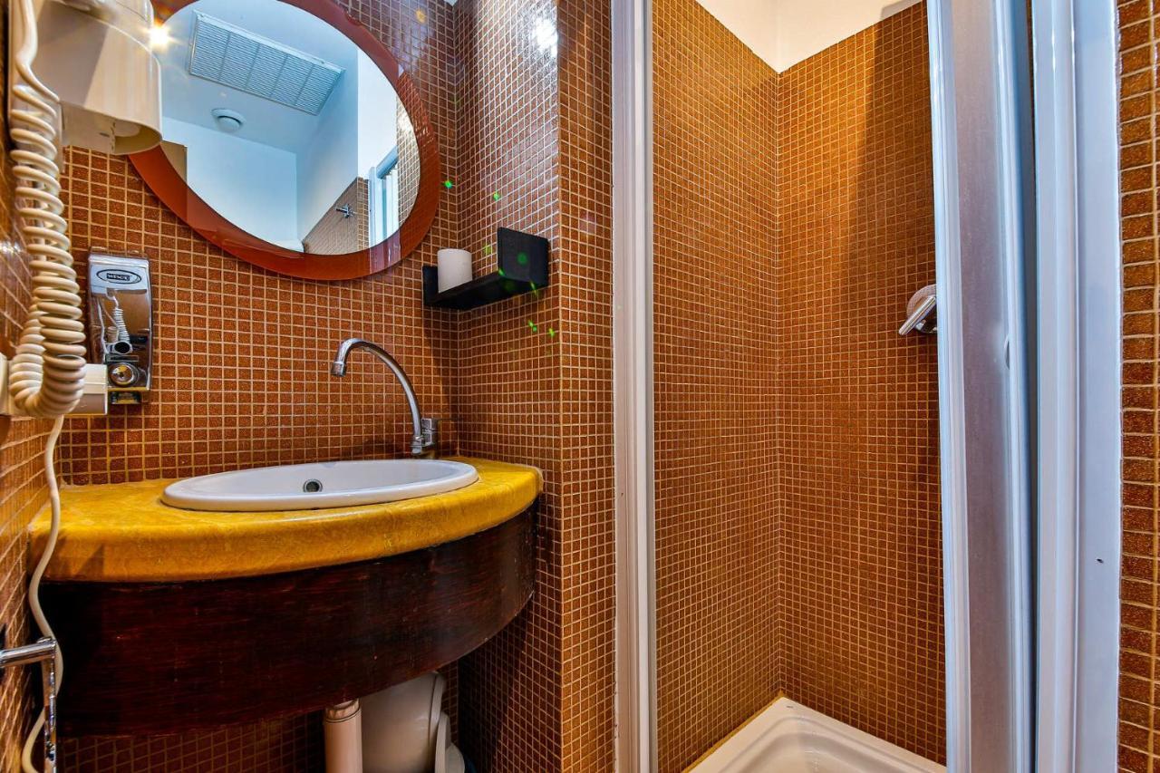 Single Room,1146590059:JPEG
