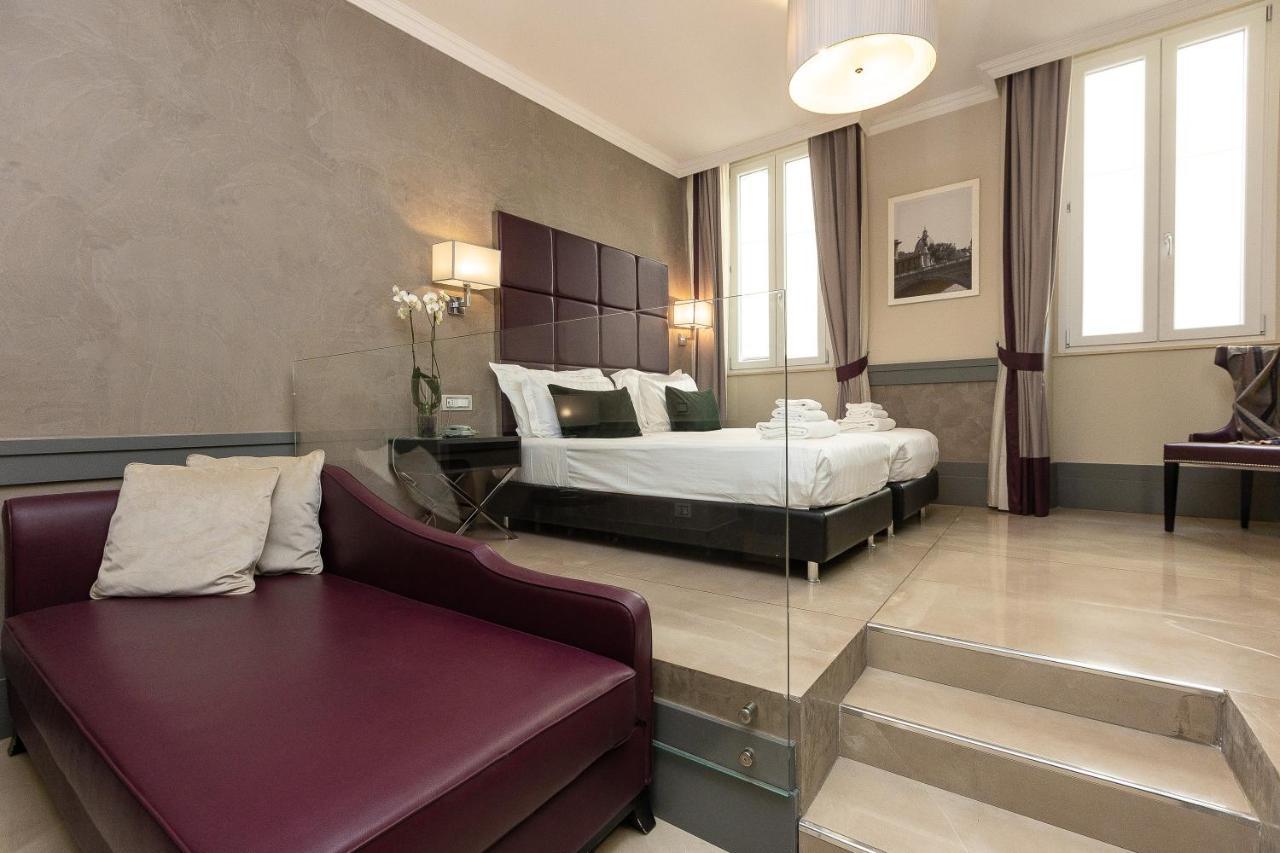 Quarto Triplo com Banheira