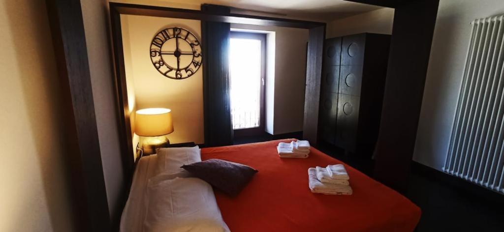 Double Room Private External Bathroom