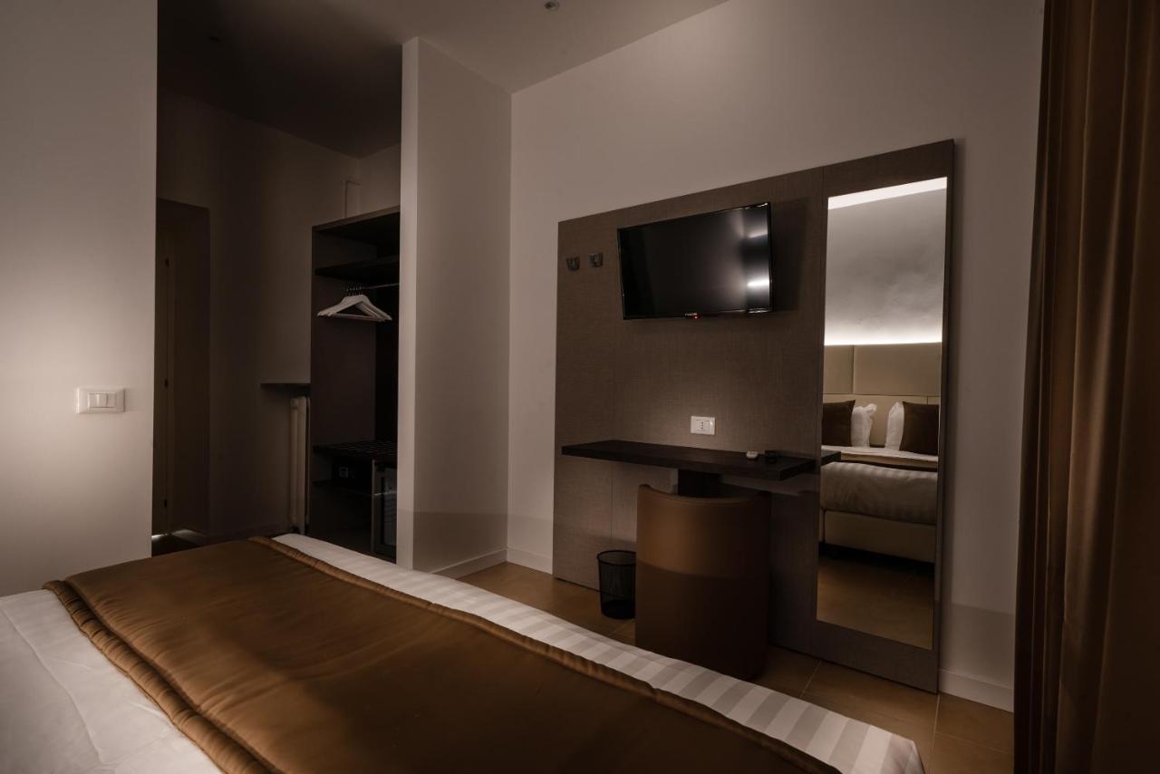 Standard Double Room,1164010635:JPEG