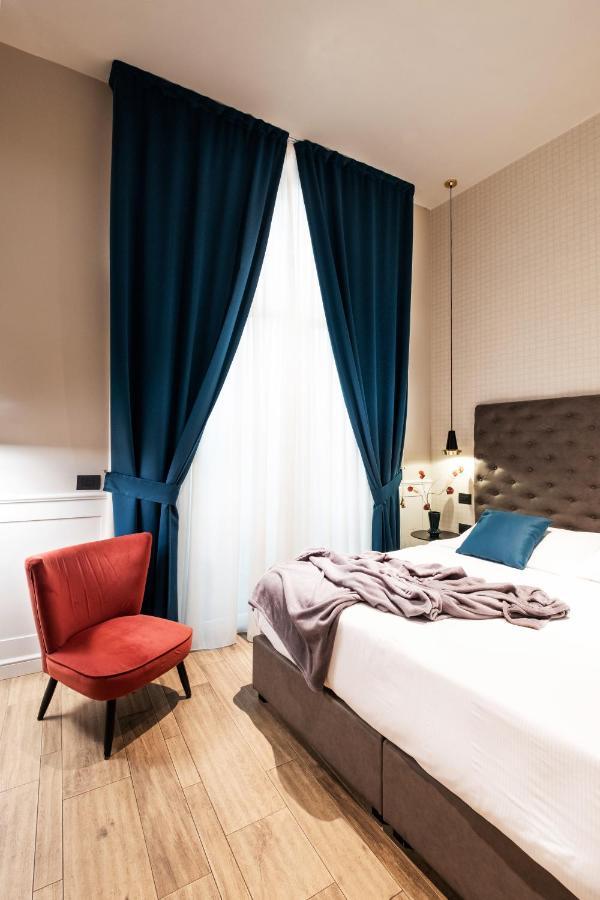 Standard Double or Twin Room,526459512:JPEG