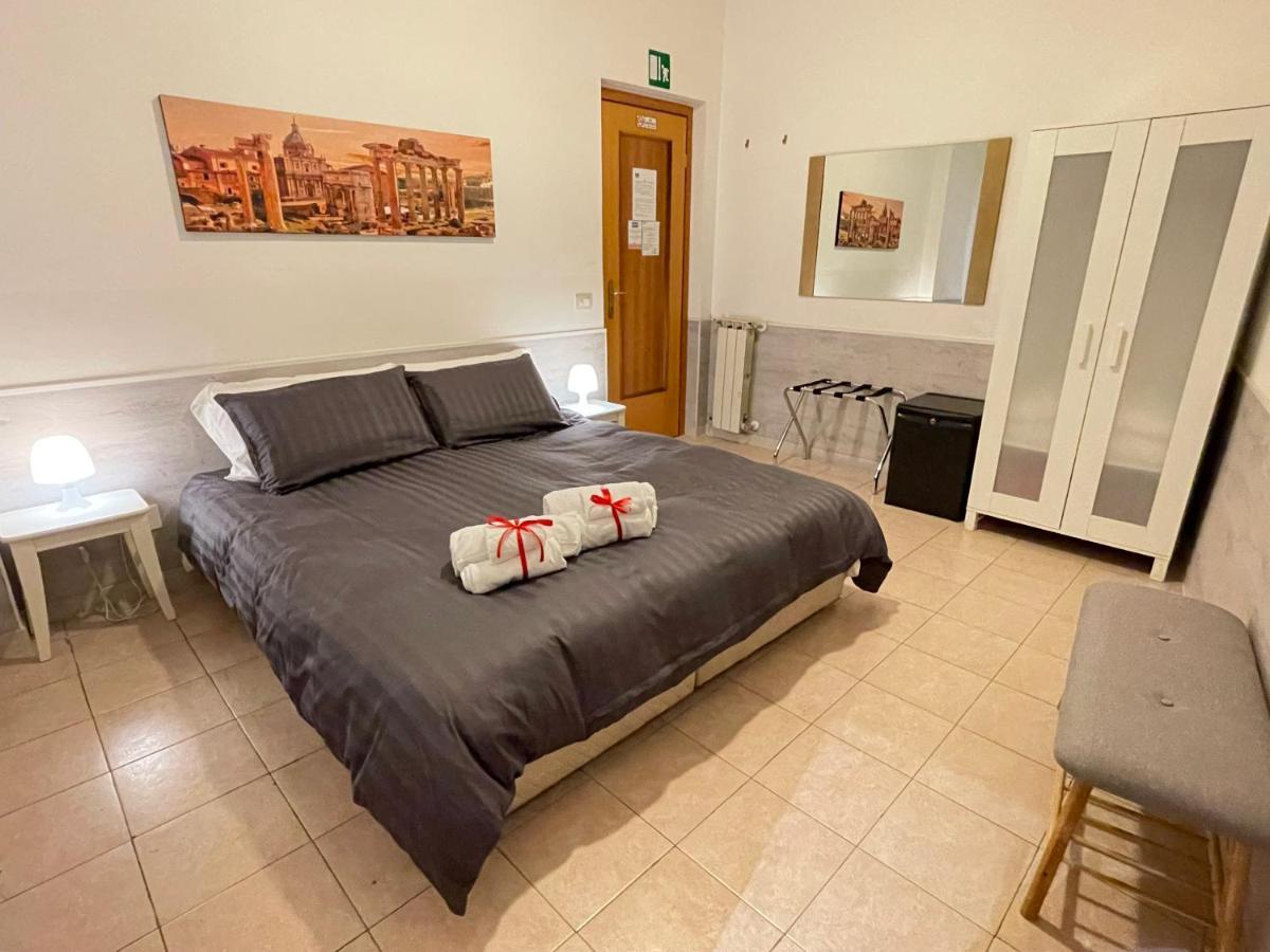 Double or Twin Room,1184183152:JPEG