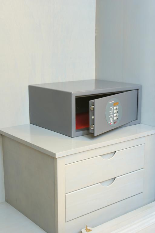 Triple Room,1209412522:JPEG