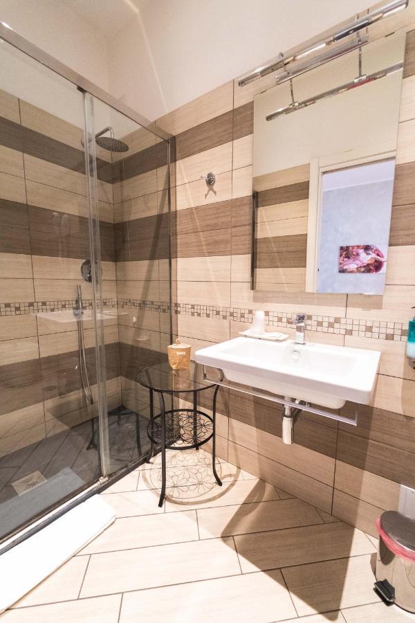 Double or Twin Room Private Bathroom,1284190822:JPEG