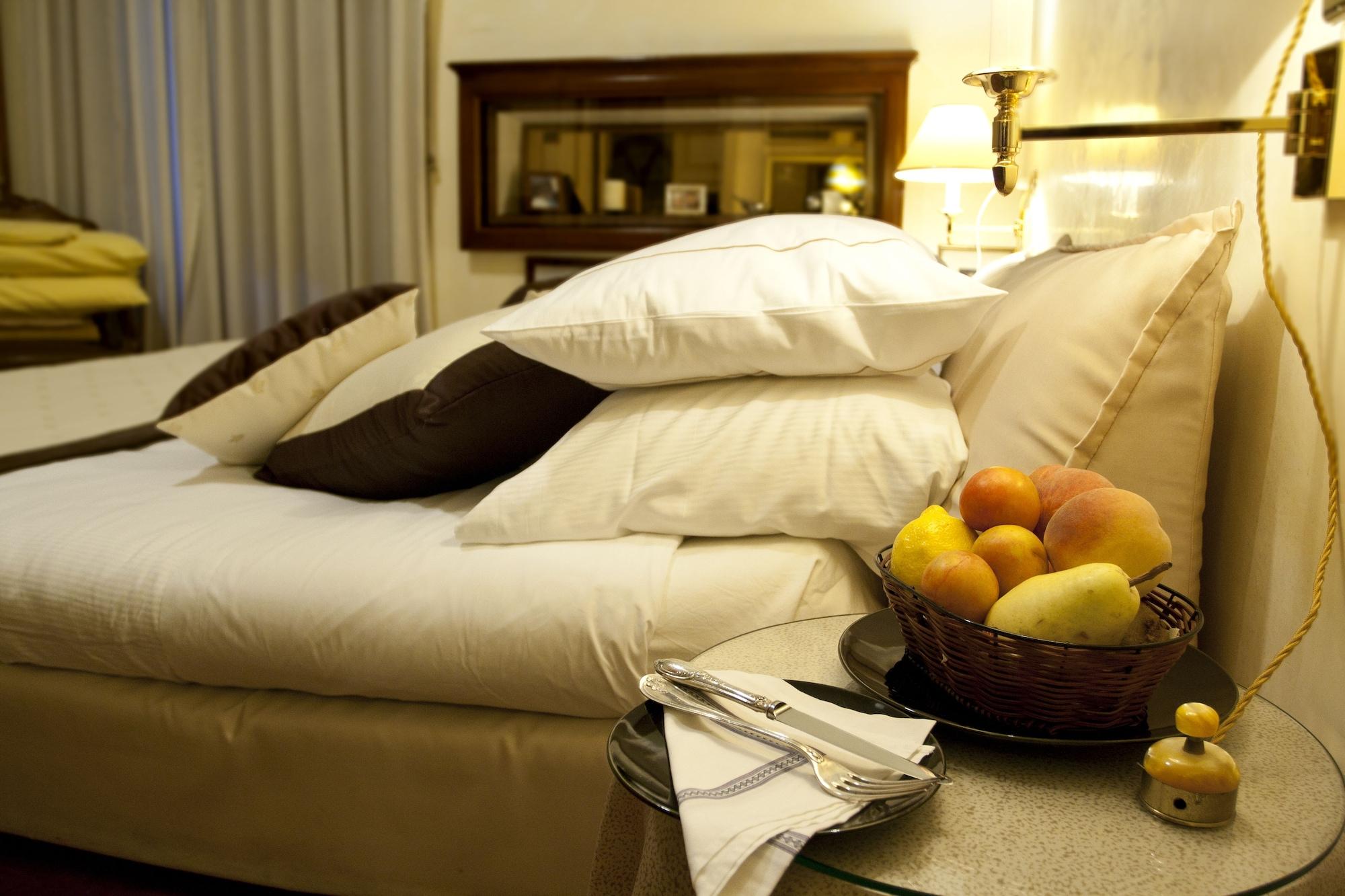 Double Room,823004057:JPEG