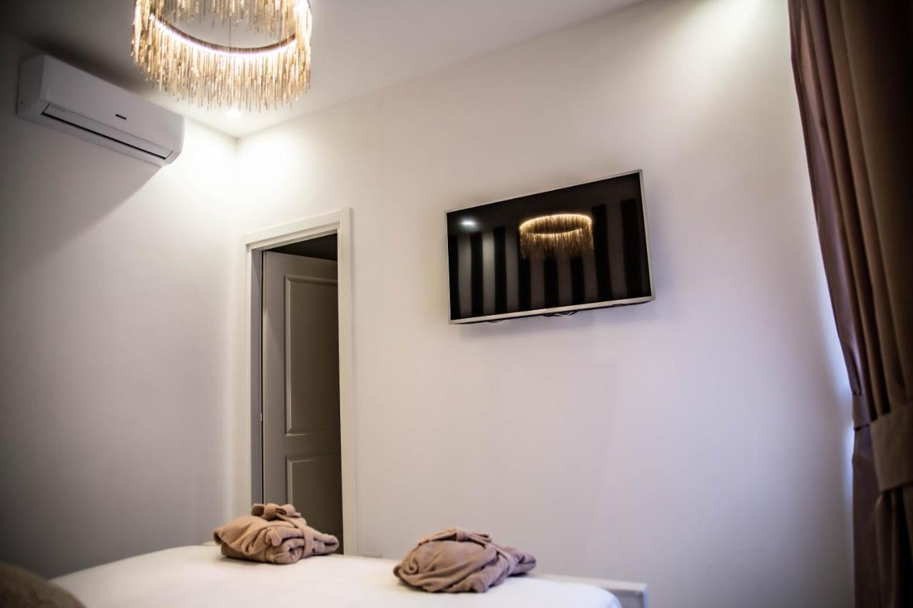 Large Double Room,1229373175:JPEG
