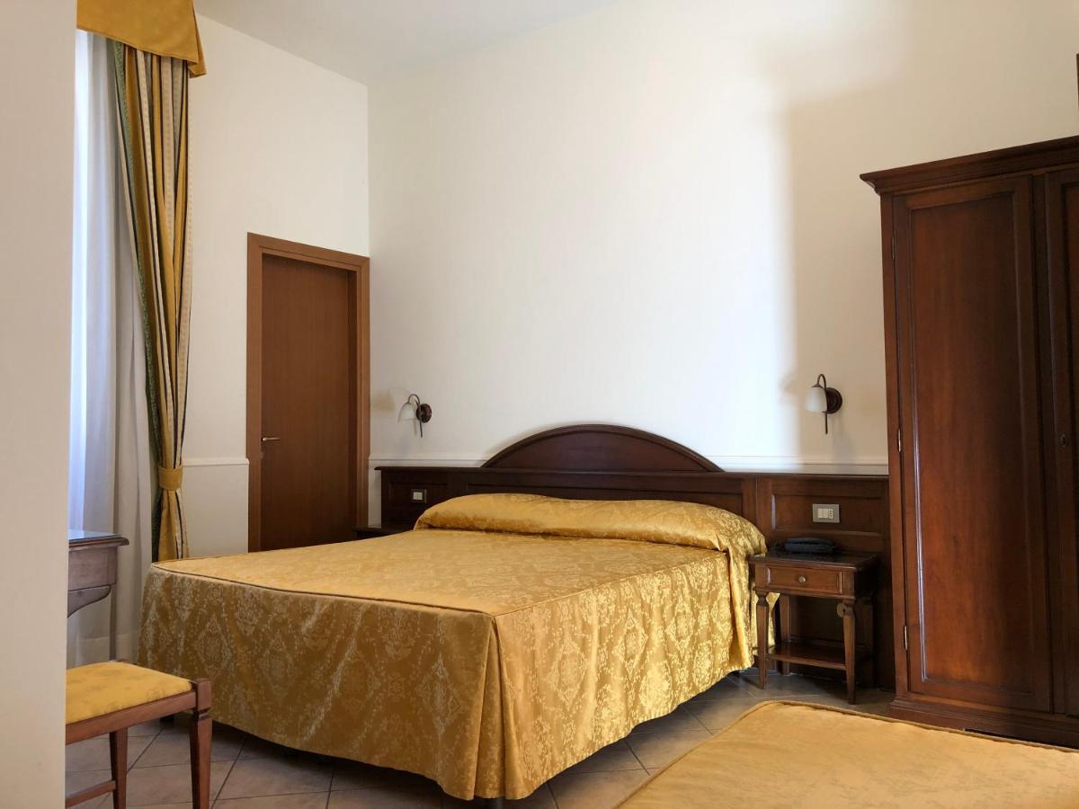 Double Room,1242354058:JPEG