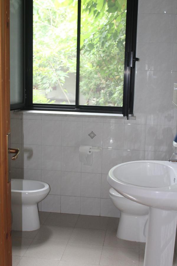 Large Two-Bedrooms Apartment Sea View,1270476778:JPEG