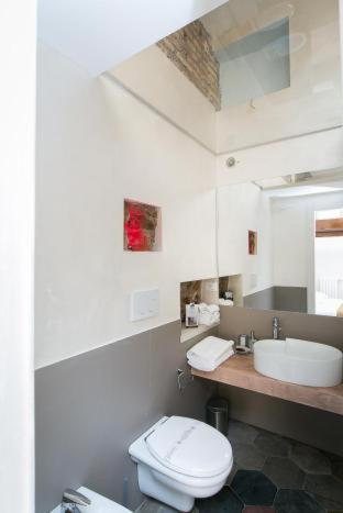 Deluxe Double Room Bath