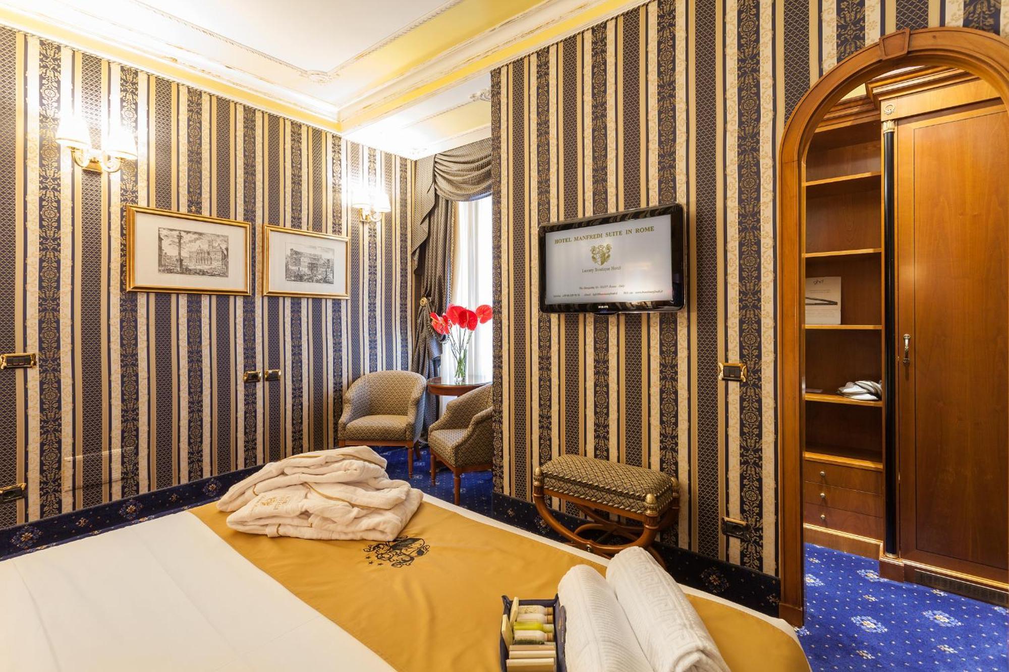 Two Connecting Double Rooms
