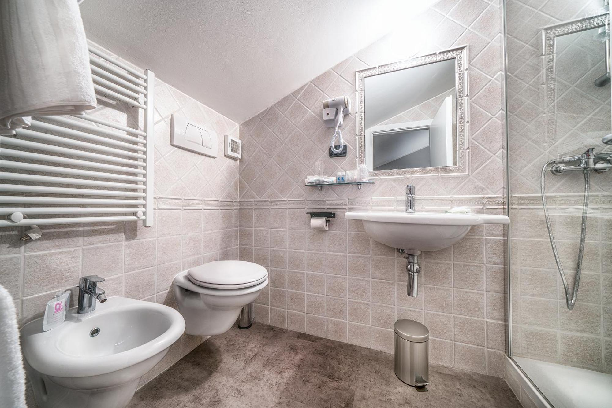 Junior Suite,1286038213:JPEG