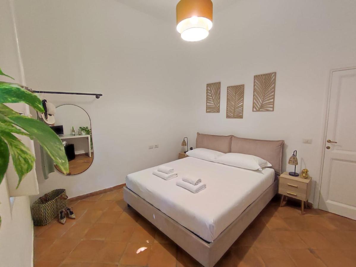 Double Room with Private Bathroom,1289225599:JPEG