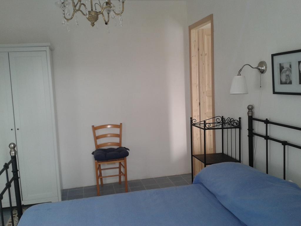 Appartamento con 2 Camere da Letto e Terrazza