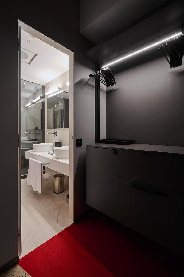 Deluxe Room,1295368438:JPEG