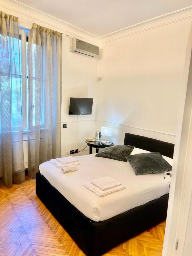 Double Room,1317941437:JPEG