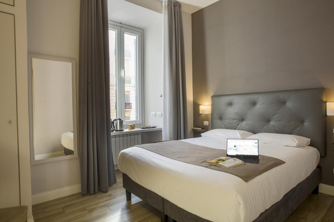 Standard Double or Twin Room,1320446446:JPEG