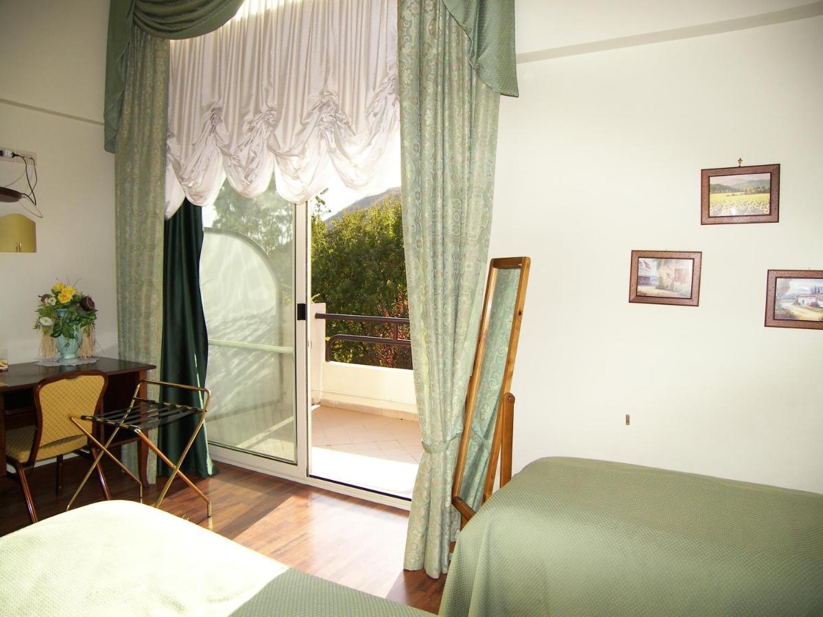 Comfort Quadruple Room