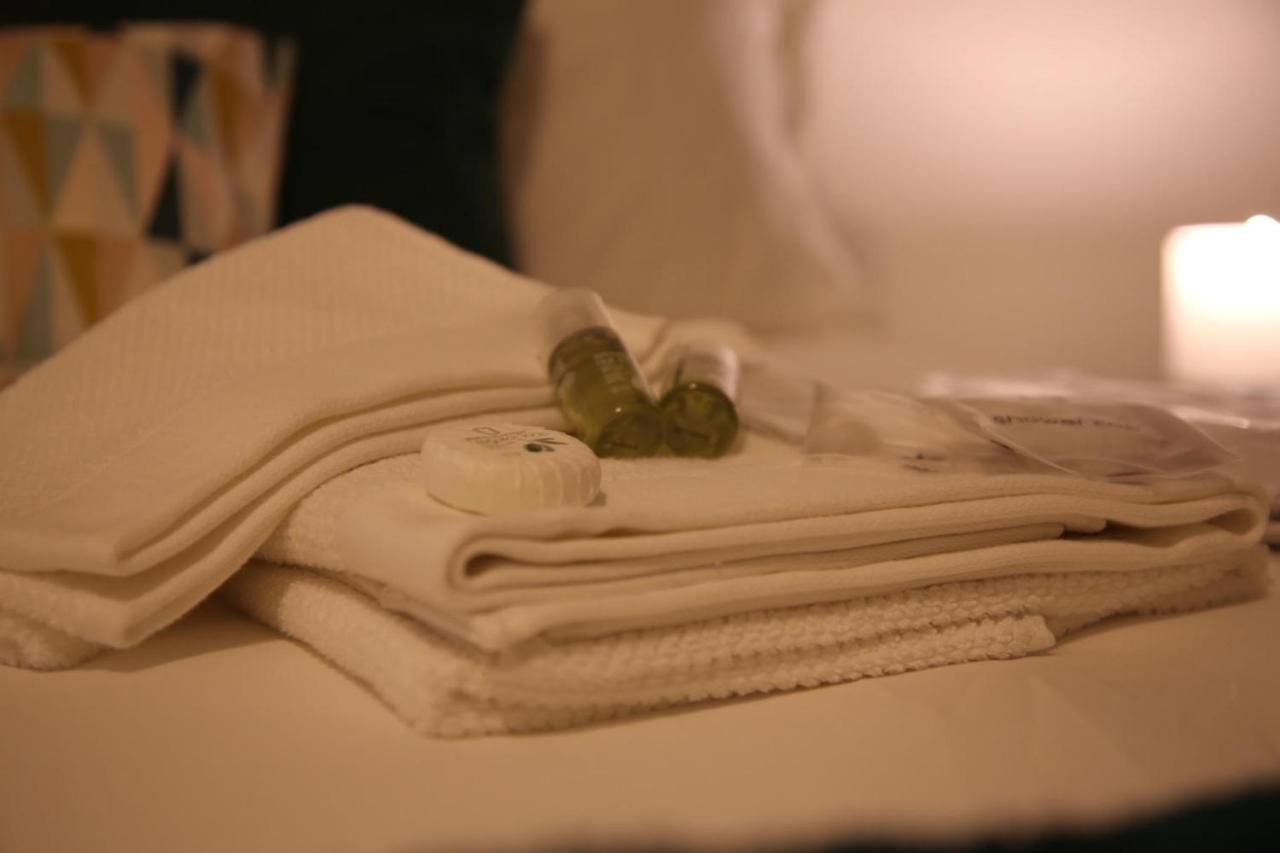 Double Room with Private External Bathroom,1349409583:JPEG