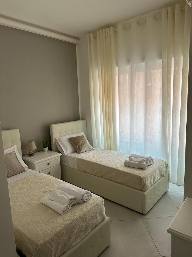 Twin Room with Private Bathroom,1352075216:JPEG