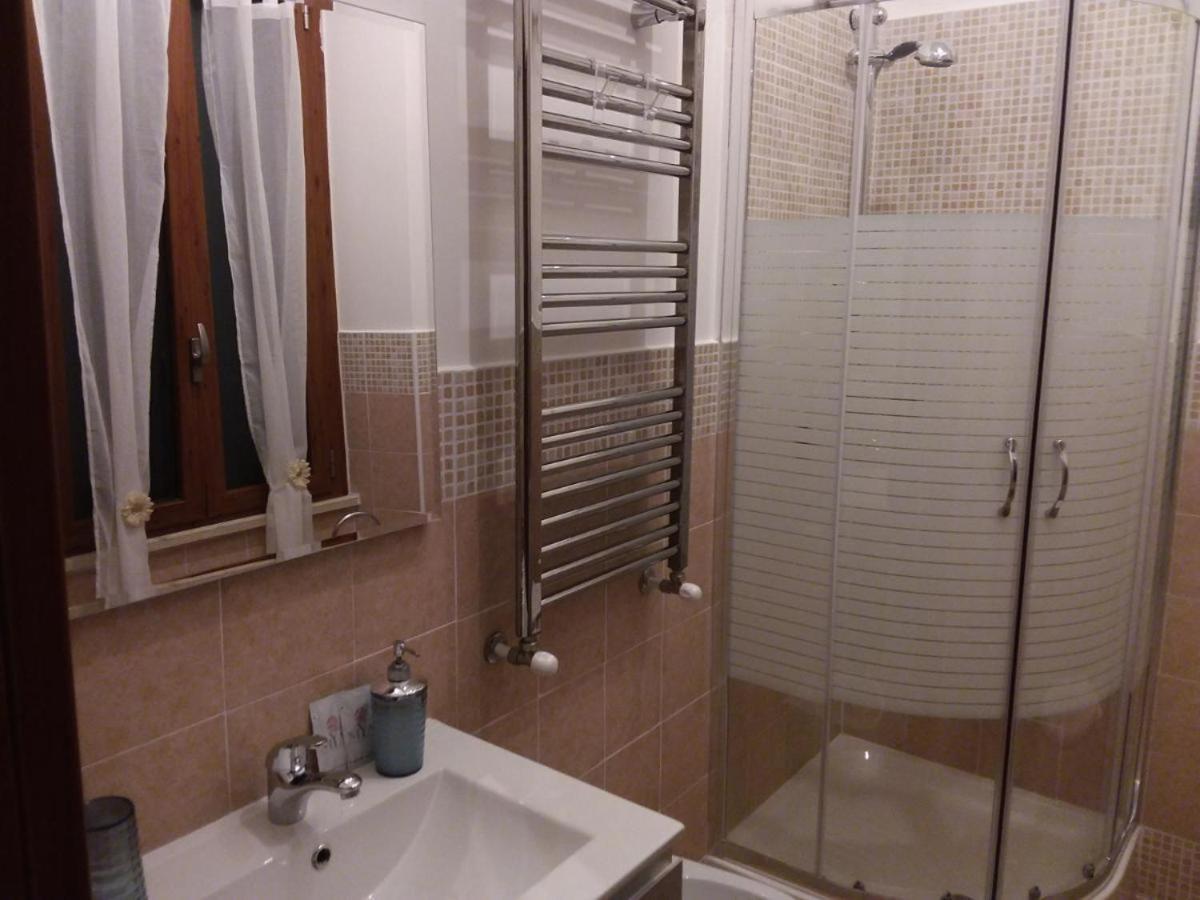 Double or Twin Room with Private External Bathroom,1360343696:JPEG