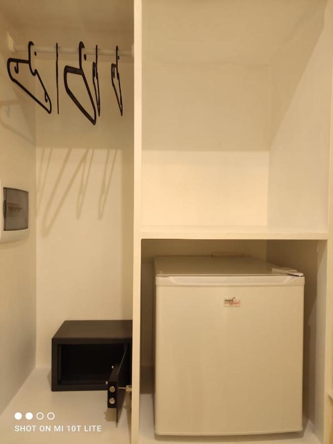 Double Room,1371289943:JPEG