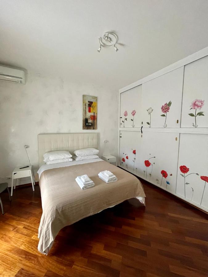 Double Room with Balcony,1586169323:JPEG
