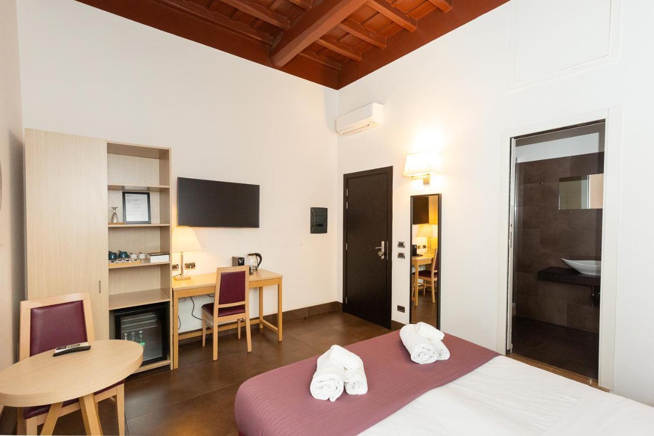 Deluxe Double Room,1382602037:JPEG