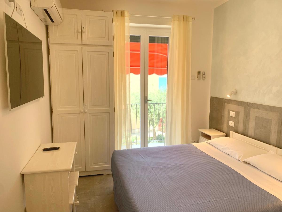 Double Room Balcony,1395700061:JPEG