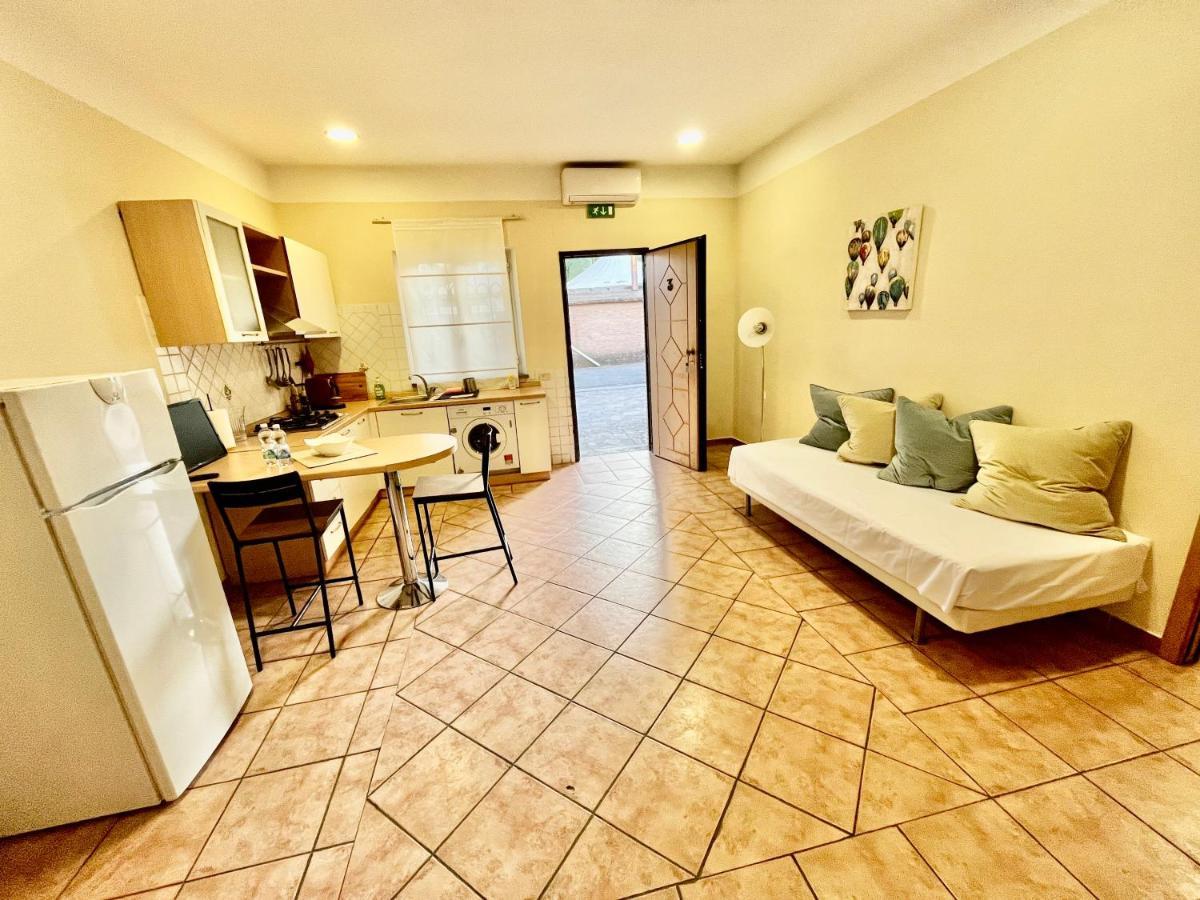 Apartment Ground Floor,1407669389:JPEG