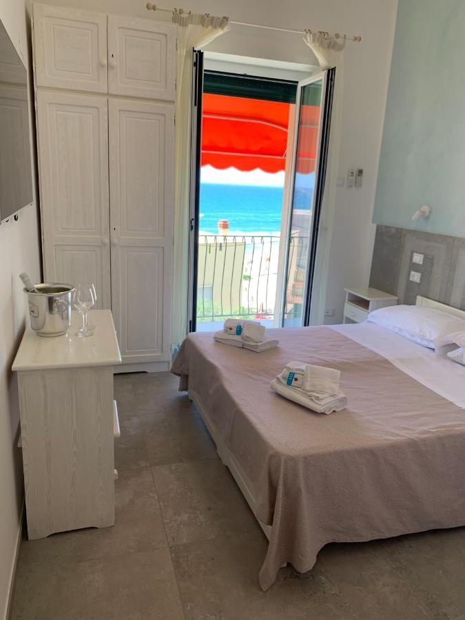 Double Room Balcony Sea View,1408461422:JPEG