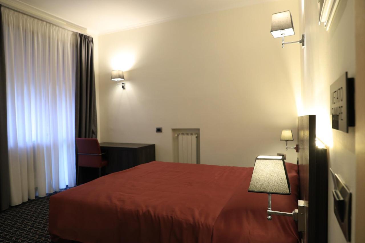 Standard Double Room,1225043504:JPEG