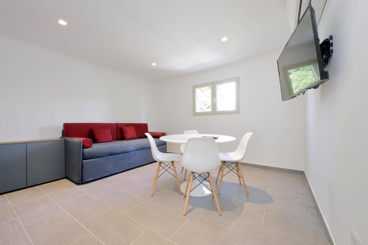 Studio Terrace,1461554245:JPEG