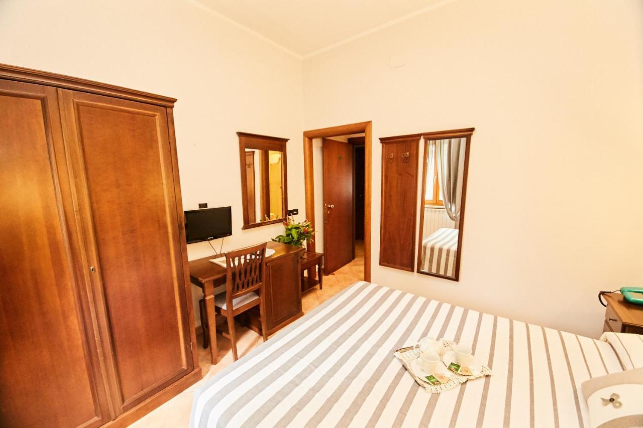Double Room,1469189723:JPEG