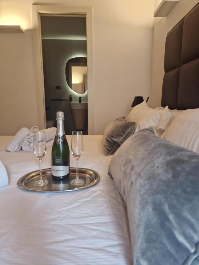 Deluxe Double Room,1488979012:JPEG