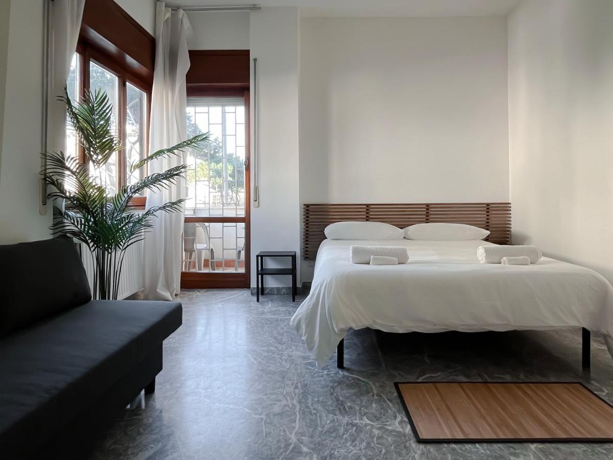 King Room Balcony,1498685851:JPEG