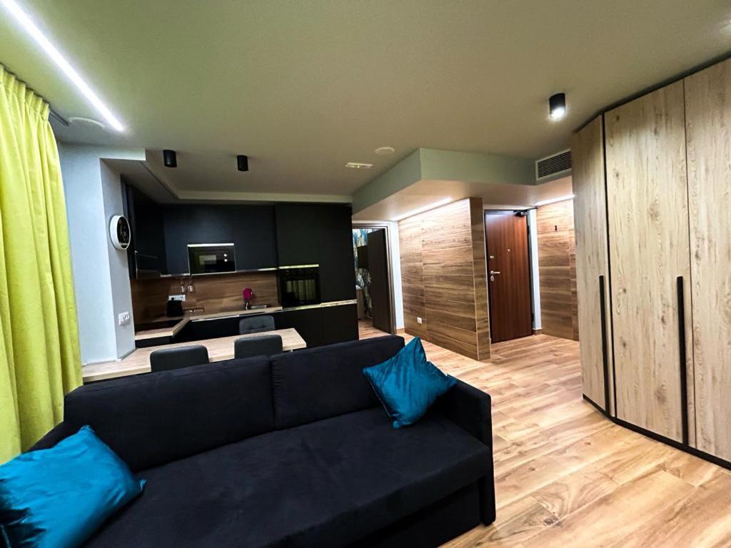 Apartment,1498922257:JPEG