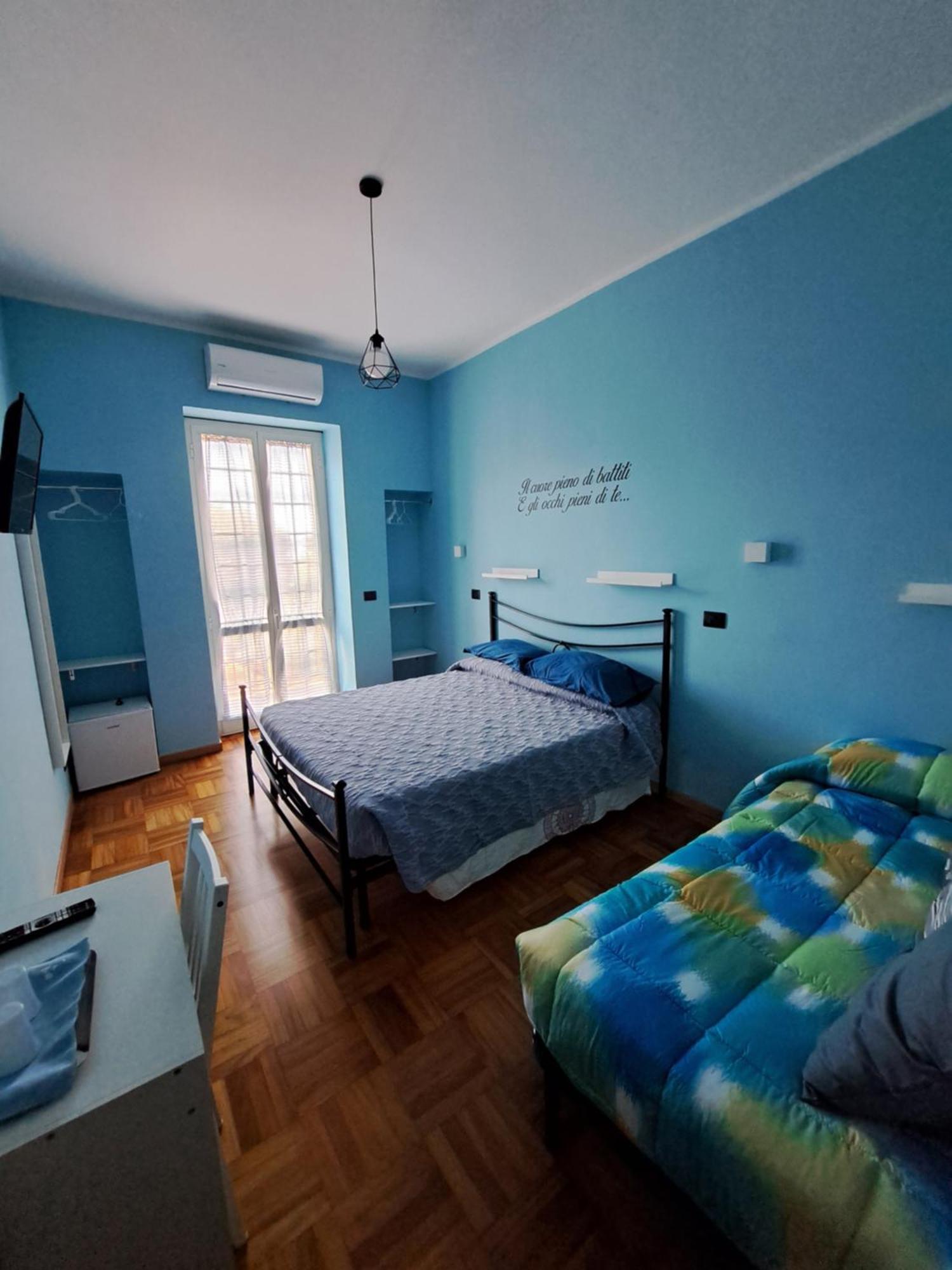 Single Room Bathroom
