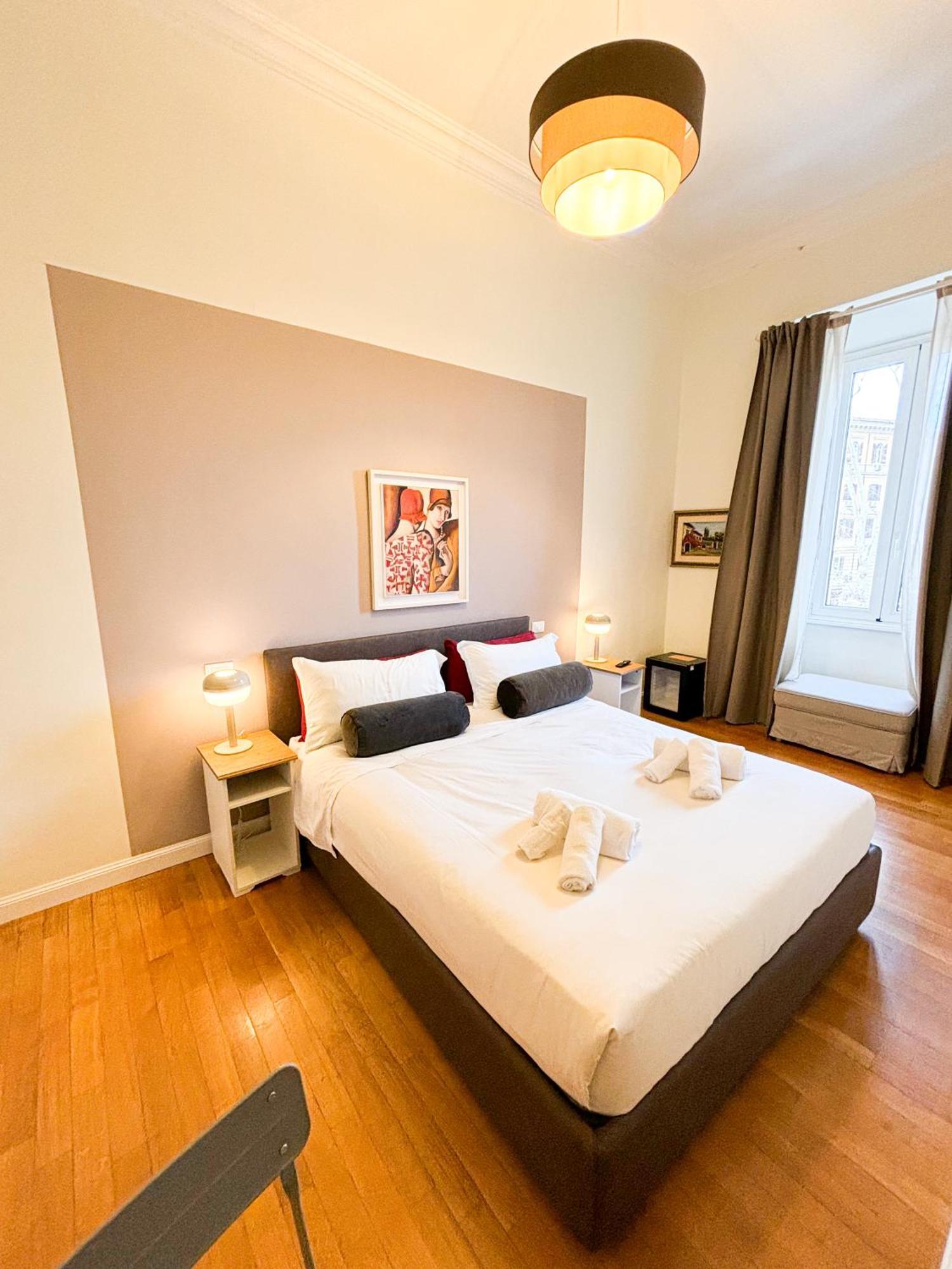 Large Double Room,1509334129:JPEG